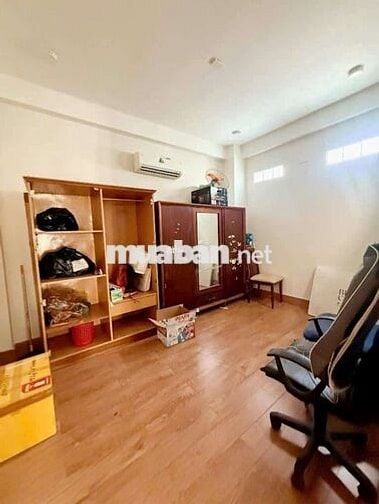 NHÀ 4 TẦNG ĐẸP — ĐƯỜNG SỐ 3 PHƯỜNG BÌNH HƯNG HÒA A (4m x 11m)
