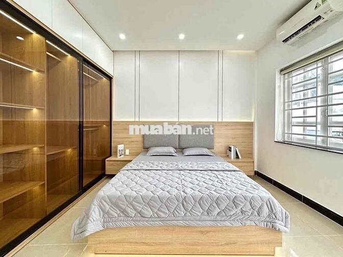 Bán Nhà Vị Trí Vàng - Phan Xích Long - Phú Nhuận
