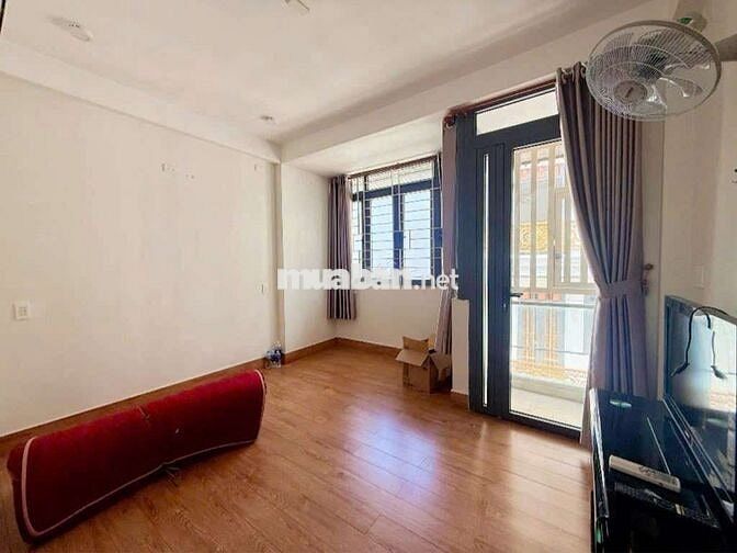 NHÀ 4 TẦNG ĐẸP — ĐƯỜNG SỐ 3 PHƯỜNG BÌNH HƯNG HÒA A (4m x 11m)