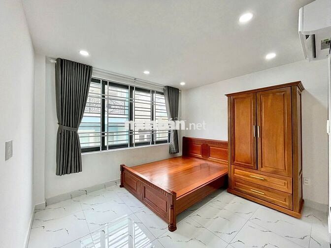 Ở ngay! Phòng CỬA SỔ full ĐỒ gần cầu THAM LƯƠNG có THANG MÀY - AN NINH