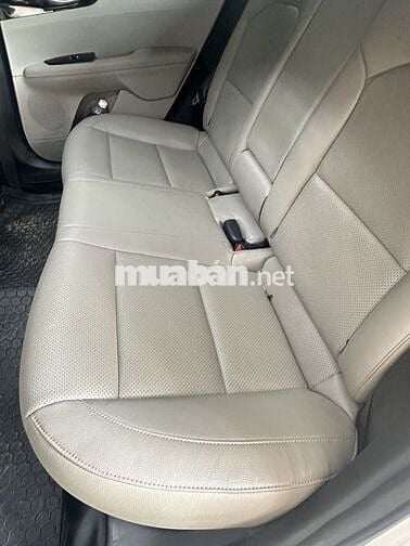 Kia Cerato 2019 1.6 AT Luxury - 15 km