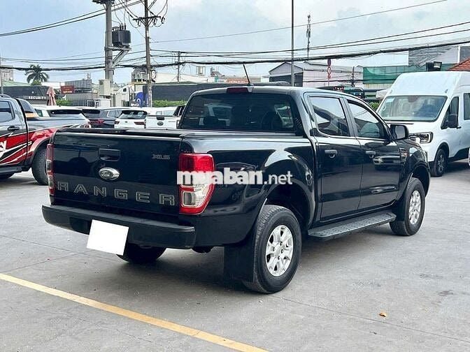 Ford Ranger XLS 2.0L 4x2 AT 2022 - 86000 km