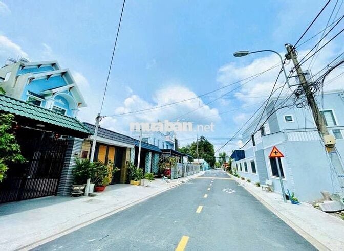 CHÍNH CHỦ GỬI BÁN ĐẤT THỔ CƯ 273m2 MẶT TIỀN SUỐI LỘI- CỦ CHI 690TR