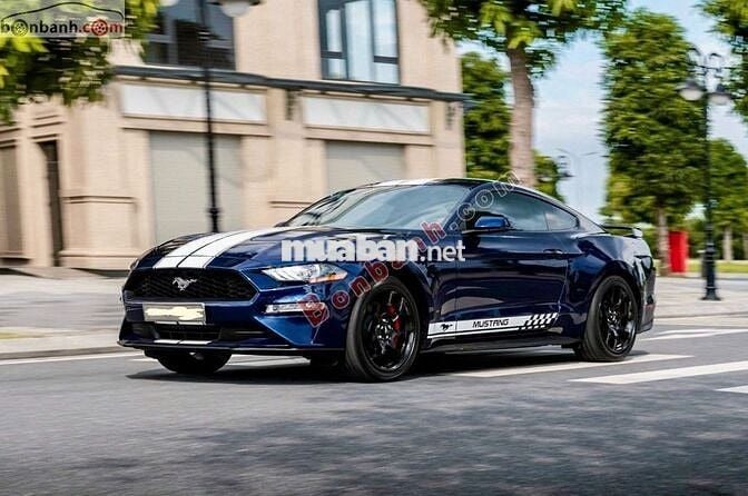 Ford Mustang 2.3 EcoBoost Fastback 2019