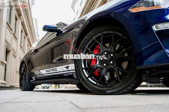 Ford Mustang 2.3 EcoBoost Fastback 2019