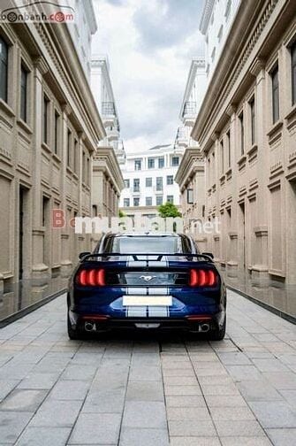 Ford Mustang 2.3 EcoBoost Fastback 2019