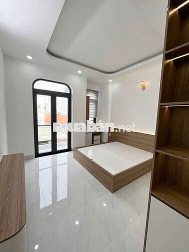 NHÀ 5 TẦNG ĐẸP —CHIẾN LƯỢC PHƯỜNG BÌNH TRỊ ĐÔNG (4m x 14m)