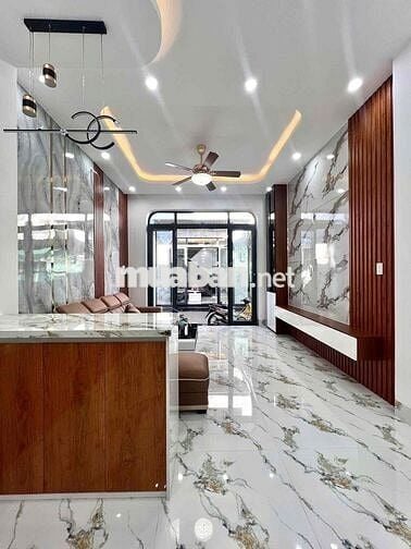 ❌❌CHỦ GỬI ! -BÁN NHÀ TRỆT LẦU HIỆN ĐẠI XÂY MỚI FULL NỘI THẤT HẺM 311 N