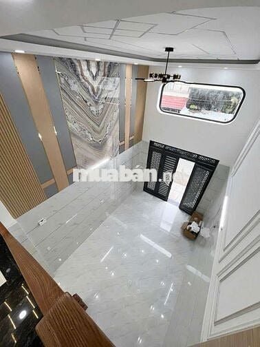 NHÀ 5 TẦNG ĐẸP —CHIẾN LƯỢC PHƯỜNG BÌNH TRỊ ĐÔNG (4m x 14m)