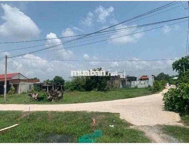 💥Bán gấp lô đất 2 mặt tiền bê tông 468m Full thổ cư Đức Hoà Long An