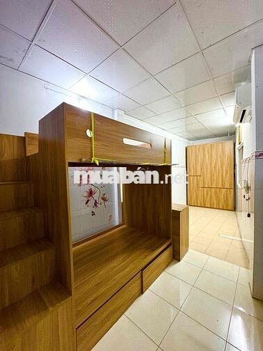 NHÀ MẶT HẺM Ô TÔ - GẦN NGÃ TƯ BỐN XÃ, DT: 3m x7m (21m²).