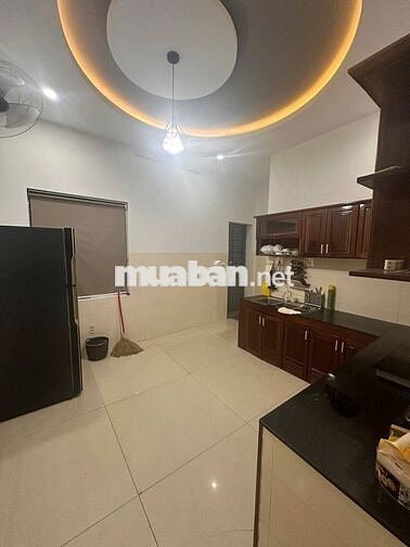 NHÀ 3 TẦNG 4PN 3WC MT GẦN CHỢ PHƯỚC MỸ