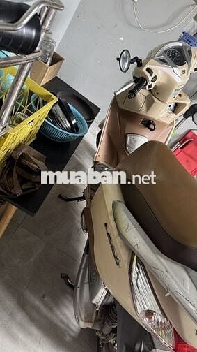 Vì ít đi nên mình bán lại xe lead . Mình ở tp bmt