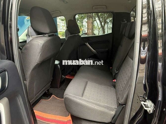 Ford Ranger 2022 bản XLS 2.0 4x2 AT - 61000 km