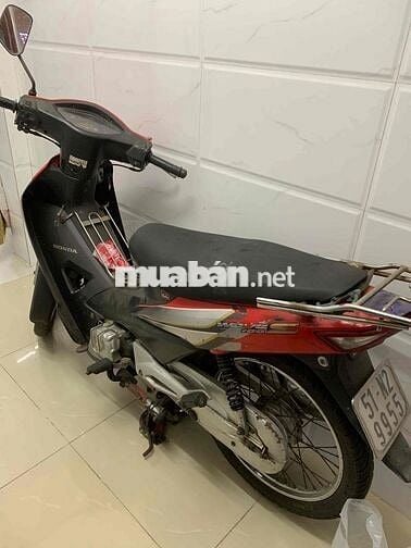 mình cần bán xe ưave s100 Thái máy rất êm lợi xăng