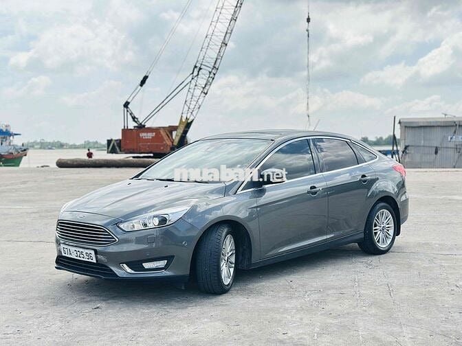 Ford Focus 2018 1.5L Ecoboost Titanium - 92000 km