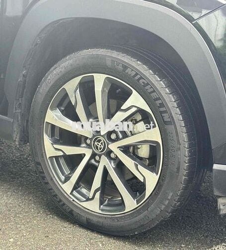 Toyota Corolla Cross 2023 1.8V đi ít còn đẹp