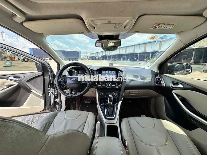 Ford Focus 2018 1.5L Ecoboost Titanium - 92000 km