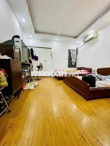 Cần bán nhà đẹp Xuân Đỉnh, gần chợ, trường học, sát Công Viên 43m*5T