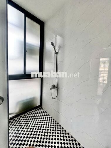 CHDV cửa sổ trời sát đất ngay Đầm Sen, đh Văn Hiến, Lê Đại Hành