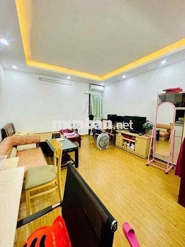 Cần bán nhà đẹp Xuân Đỉnh, gần chợ, trường học, sát Công Viên 43m*5T
