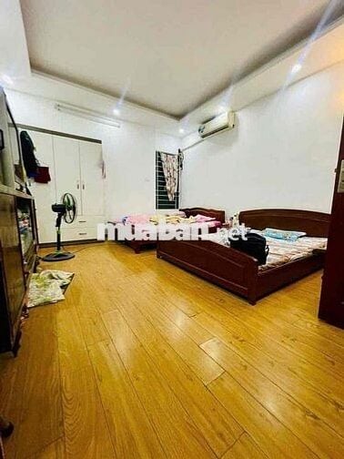 Cần bán nhà đẹp Xuân Đỉnh, gần chợ, trường học, sát Công Viên 43m*5T