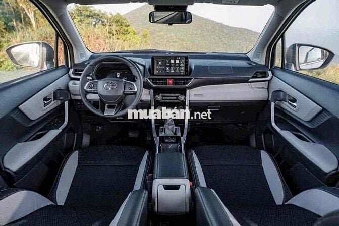 Toyota Veloz Cross 2022 - 50000 km xe gia đình