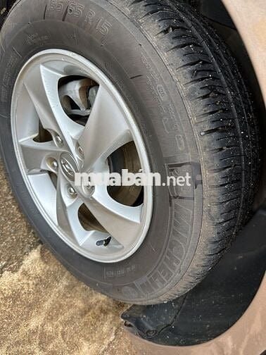 Hyundai Elantra 2015 1.6 MT - 112000 km