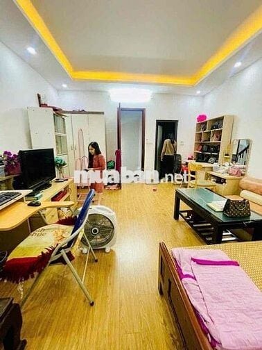 Cần bán nhà đẹp Xuân Đỉnh, gần chợ, trường học, sát Công Viên 43m*5T