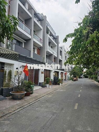 Chính chủ bán đất thổ cư 120m2 5x24