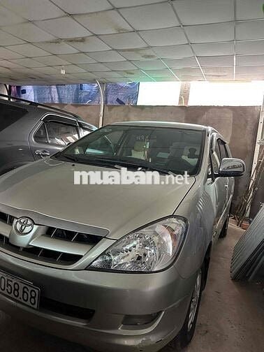 Toyota Innova 2008 G - 73571 km