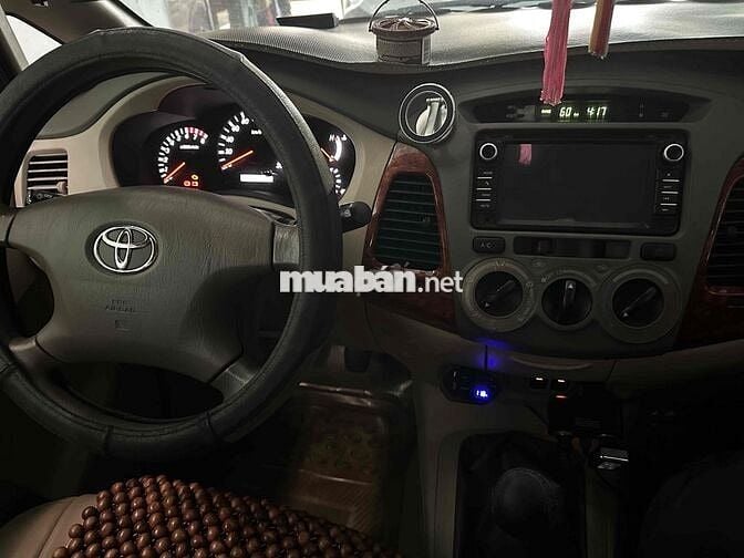 Toyota Innova 2008 G - 73571 km