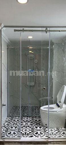 Cho thuê KS (1 hầm 6 lầu 17PN 17WC) 