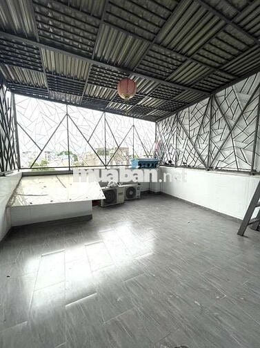 Nhà Mới Nội Thất Xịn, 4 Tầng 4 PN, Xe Hơi Ngay Nhà