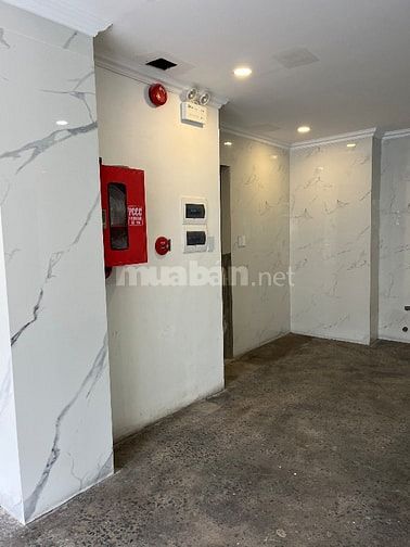 Cho thuê KS (1 hầm 6 lầu 17PN 17WC) 