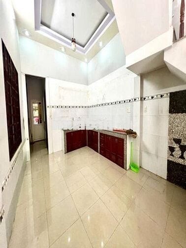 Cho thuê gấp nhà phố nguyên căn mặt tiền dự án Green Square, Dĩ An