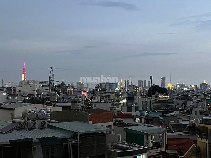 Cho thuê KS (1 hầm 6 lầu 17PN 17WC) 