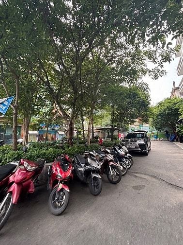 Hầm + 5 tầng nội khu Nguyễn Văn Trỗi Phú Nhuận giá chỉ 49 tỷ