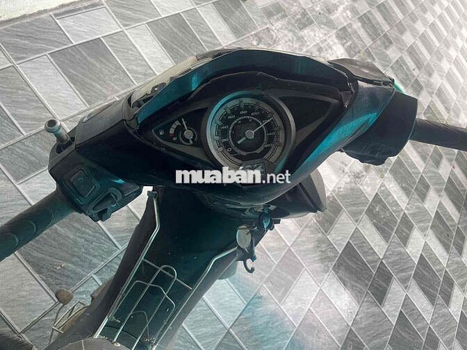 Xe future zin đét đẹt
