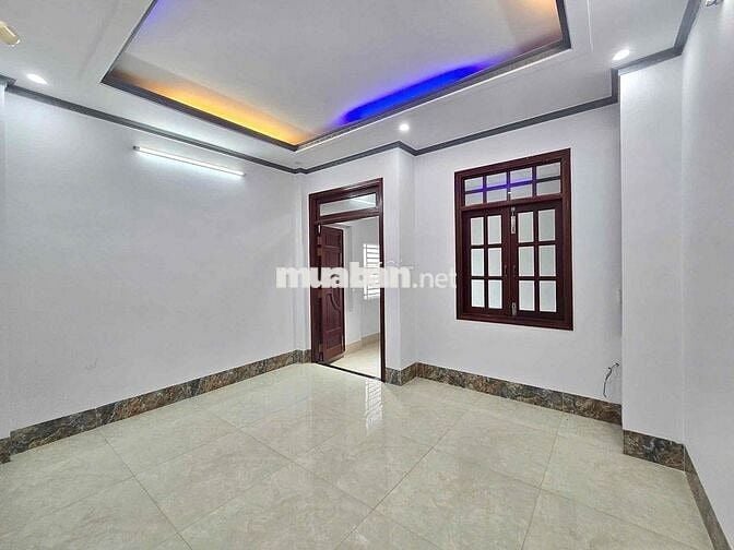 Nhà trệt lầu 4PN cách đường Trần Hưng Đạo CR 20m