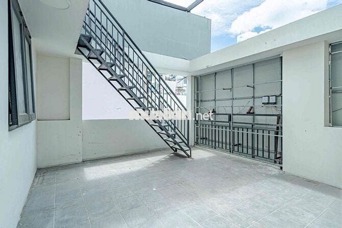 🌈Căn Hộ 1 Phòng Ngủ - Ban Công Cửa Sổ - Ngay Cầu Nguyễn Văn Cừ - ĐH VL