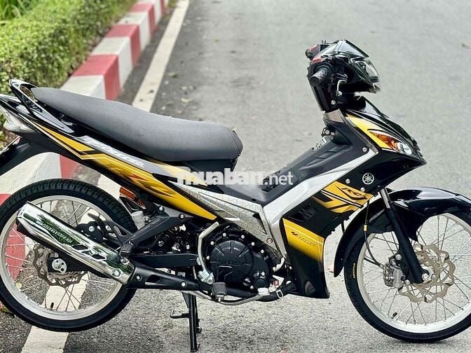 Ex 135 up 2010 máy 62 sph pô êm đít zin dọn new 9c