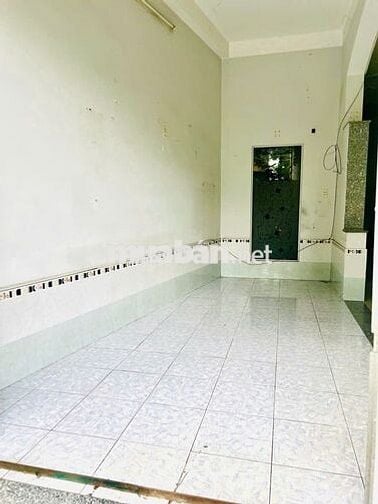 Cho thuê gấp nhà phố nguyên căn mặt tiền dự án Green Square, Dĩ An