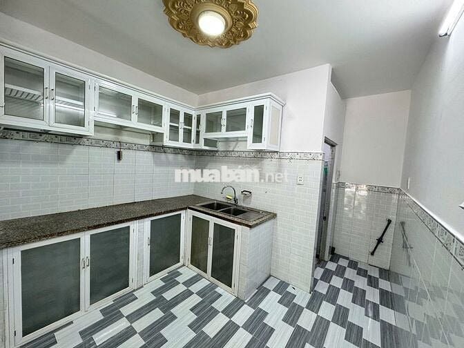 BÁN NHÀ HẺM XE HƠI 1368 LÊ VĂN LƯƠNG PHƯỚC KIỂN NHÀ BÈ