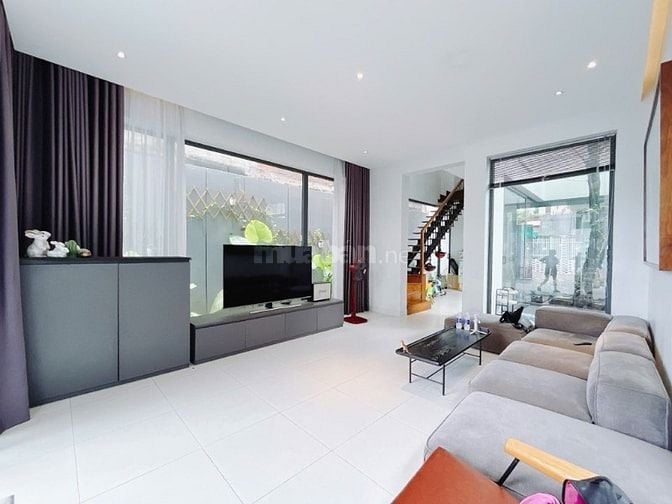 Nhà mặt tiền Quận 7 biệt thự villa 