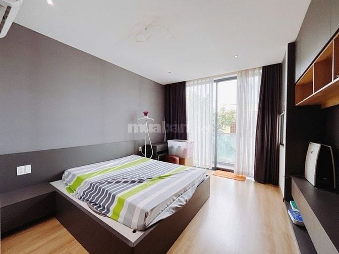 Nhà mặt tiền Quận 7 biệt thự villa 