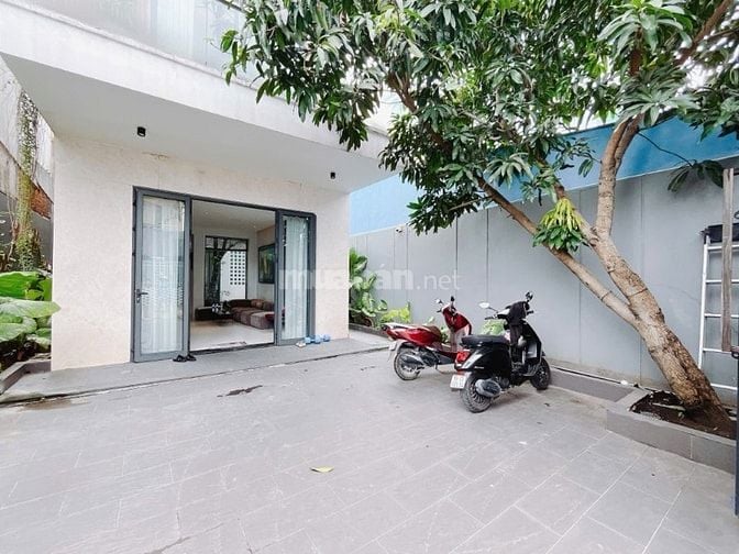 Nhà mặt tiền Quận 7 biệt thự villa 