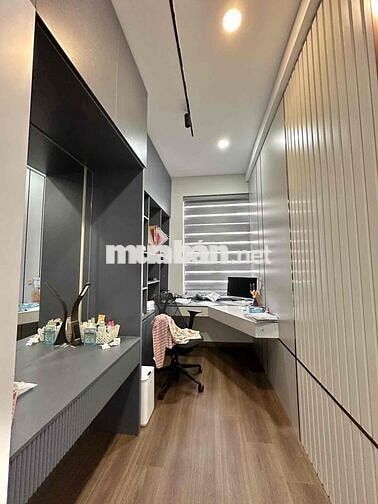 Nhà Vị Trí Kinh Doanh Đắc Địa Giá nhỉnh 15 Tỷ