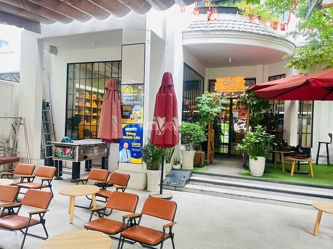 Bán nhà MT Khu Cư Xá Bắc Hải tiện xây dựng mới - 560m2 - 20m x 26m