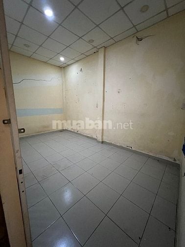 Cho thuê nhà mặt tiền Lê Văn Lương Quận 7 giá rẻ